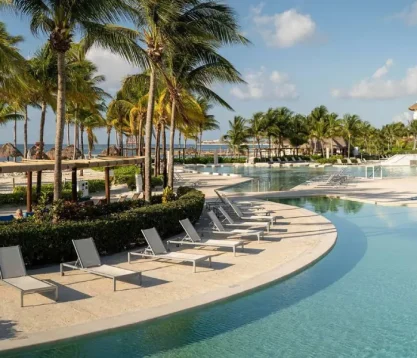 Bluebay Grand Esmeralda